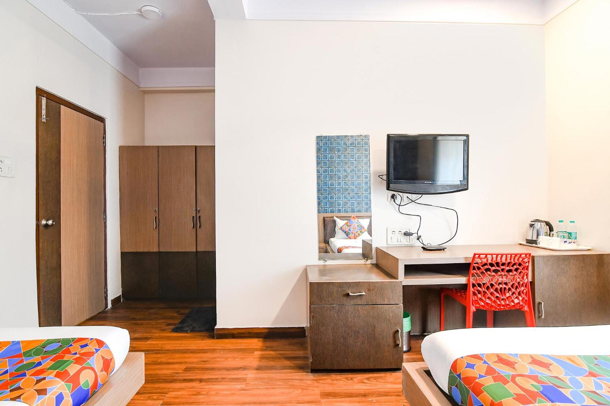 Hotel Fabhotel S Residency - Nr Tcs, Sector V